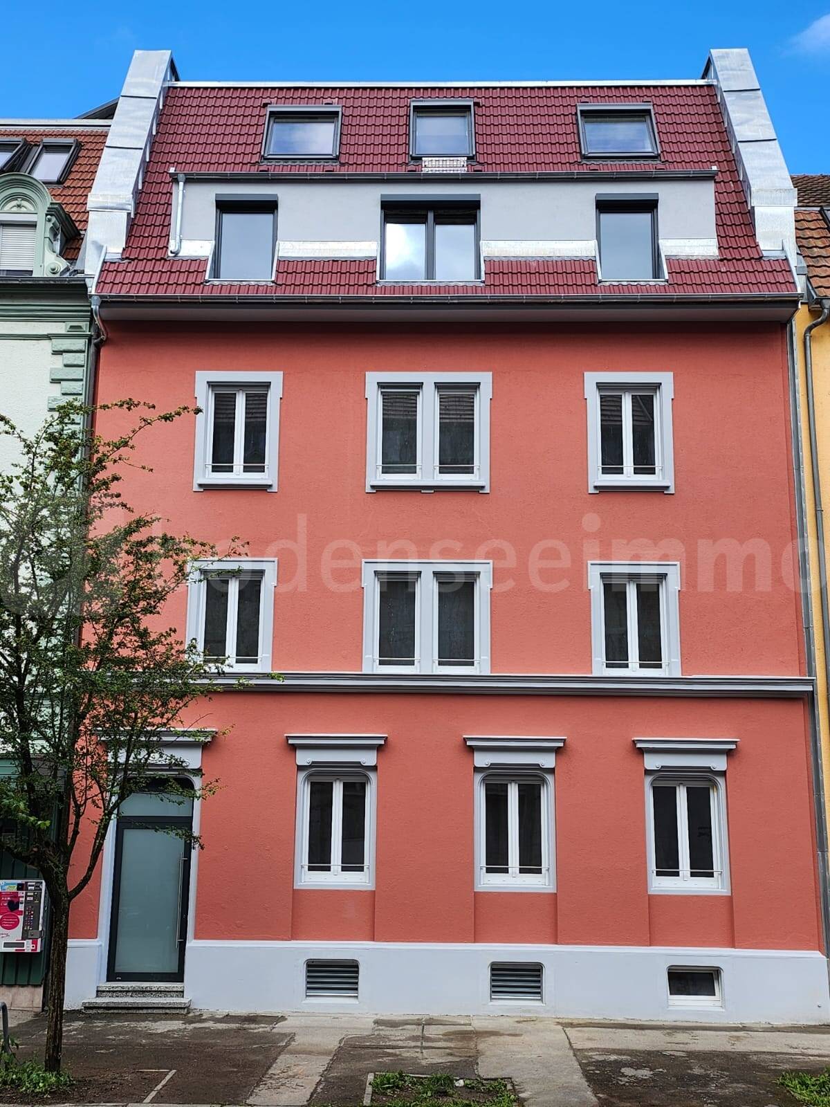 Bezugsfreie! 4 Zi. Whg. mit Balkon im 1. OG in kernsaniertem Jugendstilhaus, 150 Meter zum Rhein, 78467 Konstanz