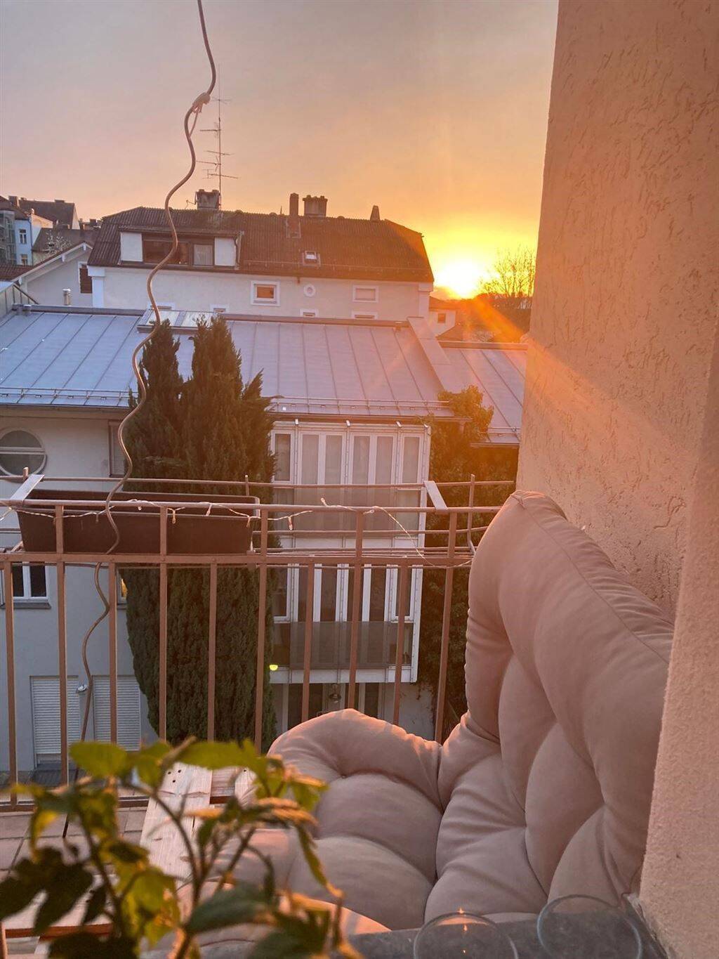 Zentral Wohnen in wunderschönen Altbau!, 94032 Passau (Altstadt Haidenhof-Nord Haidenhof-Süd Innstadt)