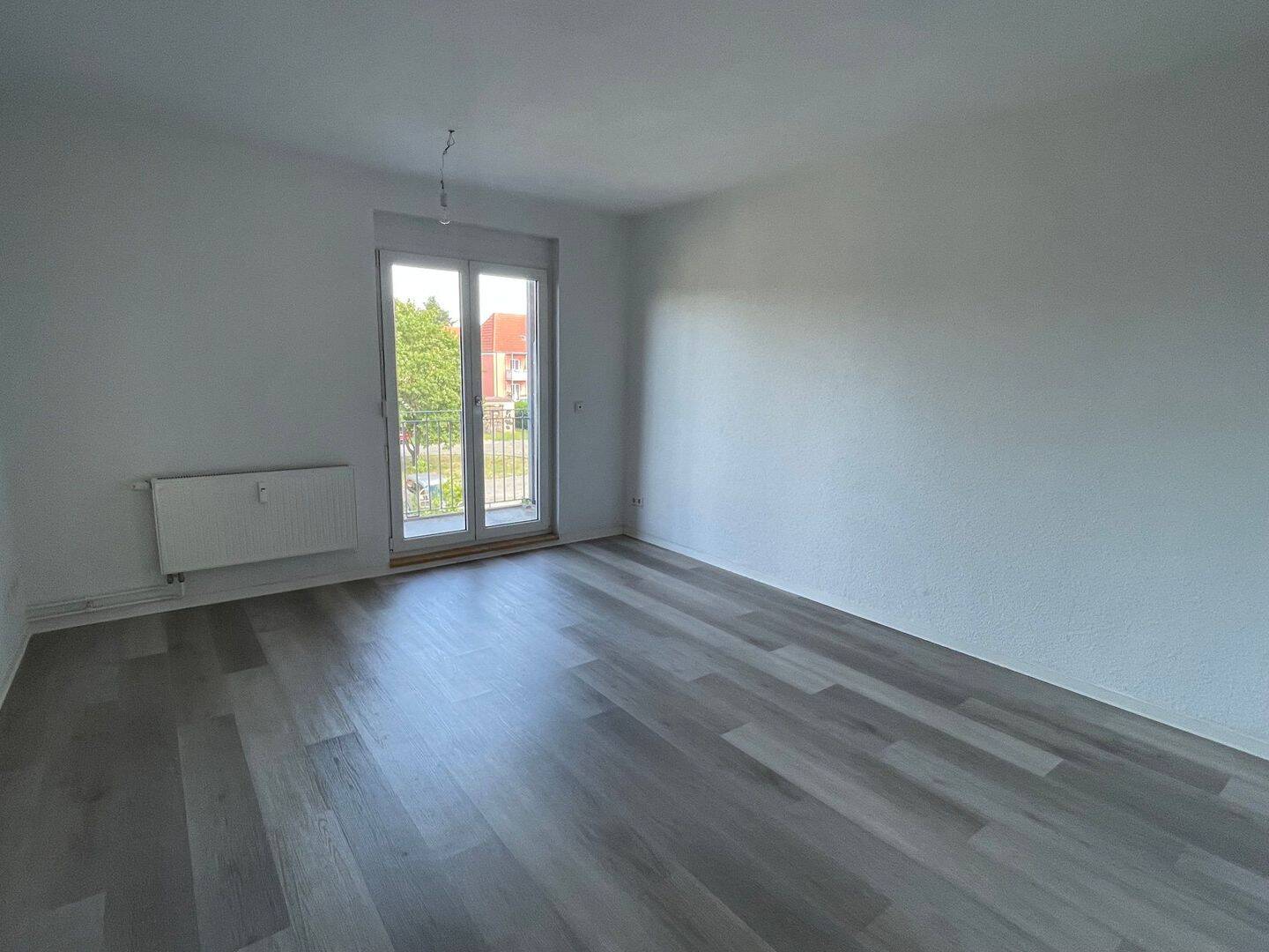 Großzügige 2 Raum Wohnung mit heimischen Ambiente im modernen Design, 14772 Brandenburg an der Havel (Altstadt Görden Hohenstücken Nord)