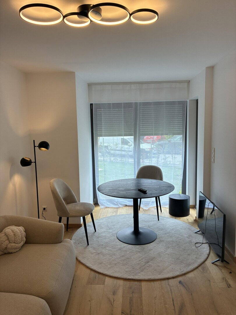 Möbliert & sofort verfügbare 2-Zimmer-Mietwohnung Allach-Untermenzing, 80999 München (Allach-Untermenzing)