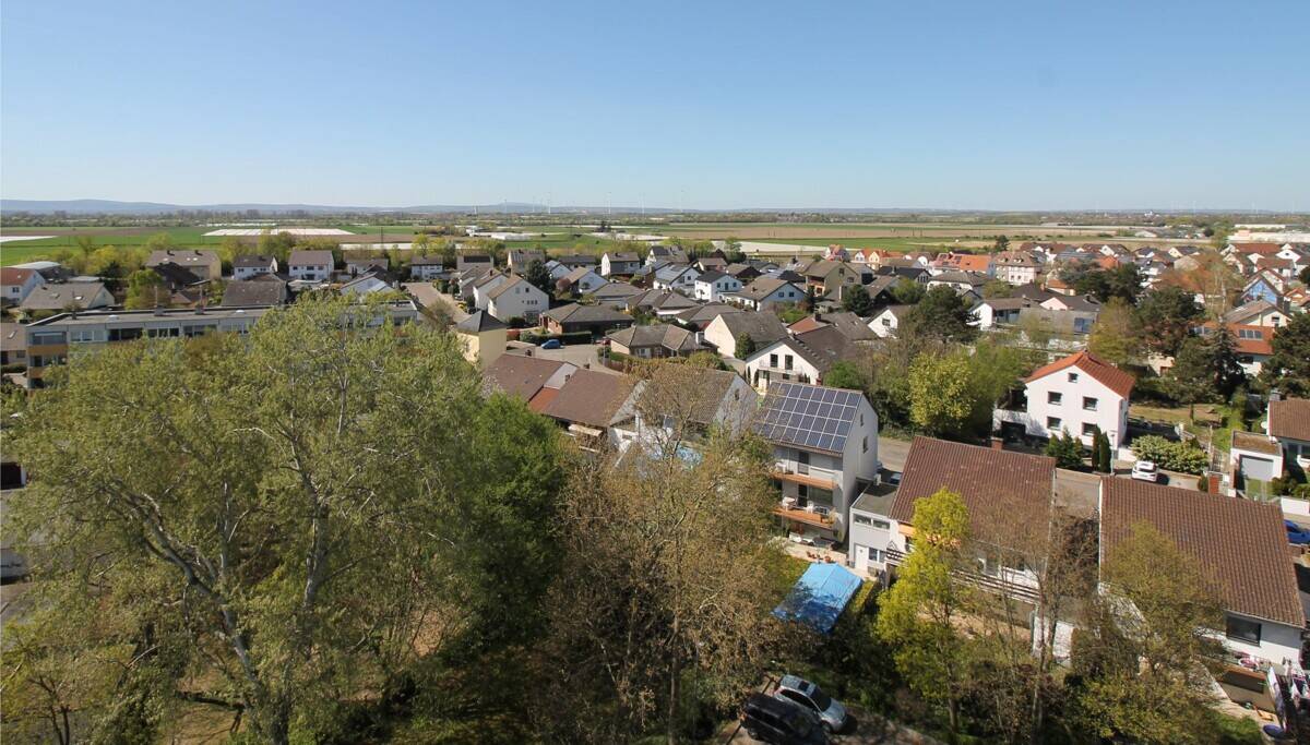 ++gut geschnittene Wohnung mit Garage und herrlichem Blick in Richtung Pfälzer Wald++, 67240 Bobenheim-Roxheim