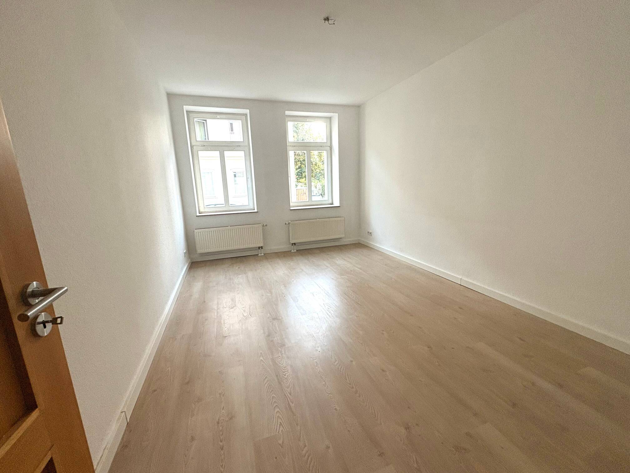 2-Zimmer-Wohnung mit Balkon und neuer Einbauküche in Leipzig, 4347 Leipzig (Heiterblick Schönefeld Schönefeld-Abtnaundorf Schönefeld-Ost Thekla)