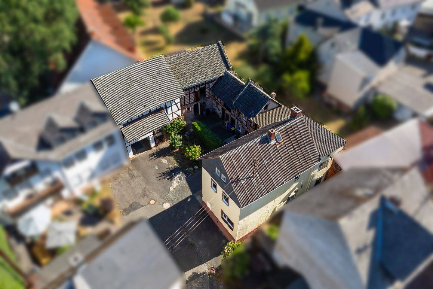 Wo Geschichte auf neue Ideen trifft – Historische Hofreite im denkmalgeschützten Ortskern von WZ-Garbenheim, 35583 Wetzlar