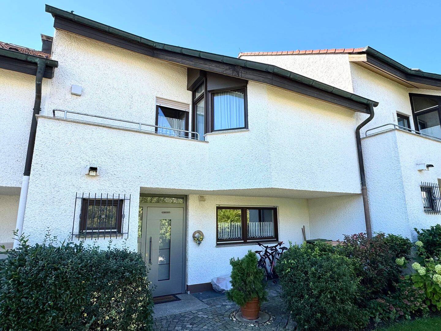 Charmantes Reihenmittelhaus im Erbbaurecht – viel Platz zum attraktiven Preis!, 71067 Sindelfingen