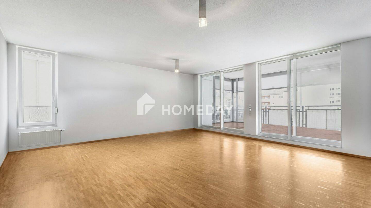 Modern wohnen in Nordstadt – 4-Zimmer-Wohnung mit Aufzug, Balkon und Tiefgaragenstellplatz, 90408 Nürnberg (Großreuth h. d. Veste Gärten h. d. Veste Maxfeld Nordbahnhof Sankt Johannis)