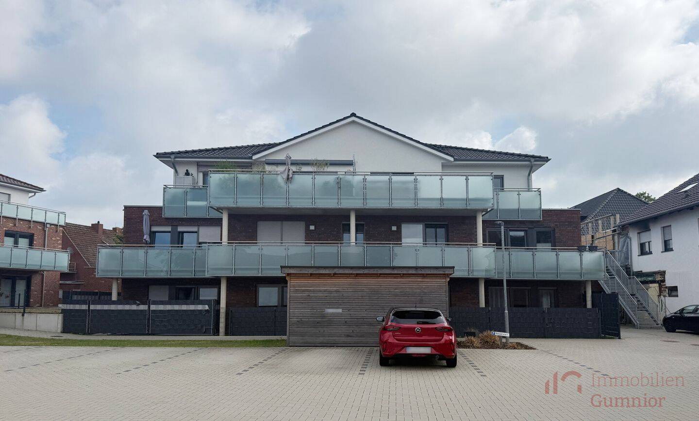 IMMOBILIEN GUMNIOR präsentiert: Wohnpark Hügelweg – 2-Zimmer-Wohnung mit großem Balkon, 48499 Salzbergen