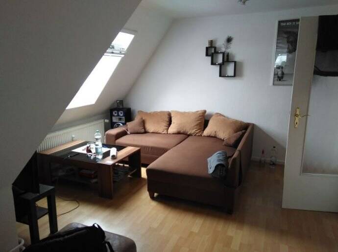Gemütliche Dachgeschosswohnung mit 53m² in NMS-Tungendorf, 24536 Neumünster (Brachenfeld Einfeld Tungendorf)