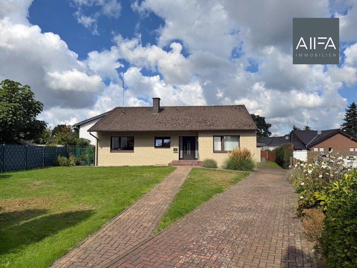 AllFa – Freistehender, gepflegter Bungalow mit Dachgeschoss in zentraler Lage von Wassenberg!, 41849 Wassenberg