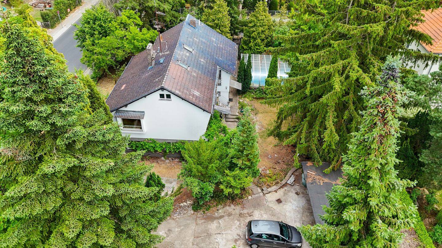 Ihr Rückzugsort mit Pool – viel Platz, Garten & flexible Nutzung, 13467 Berlin (Reinickendorf Hermsdorf)