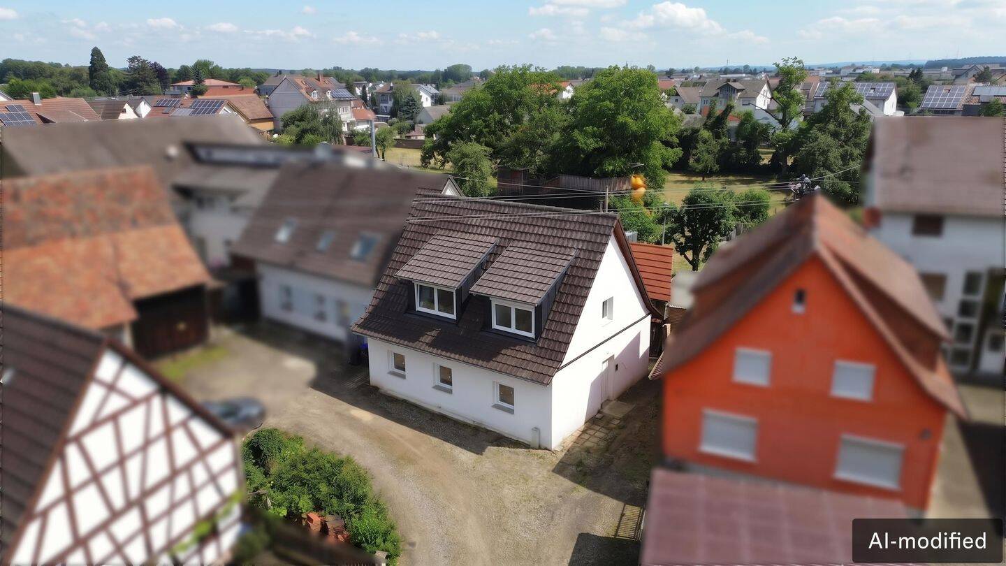 Großes Grundstück, grüne Lage, fast geschafft: Ihr neues Zuhause, 79365 Rheinhausen