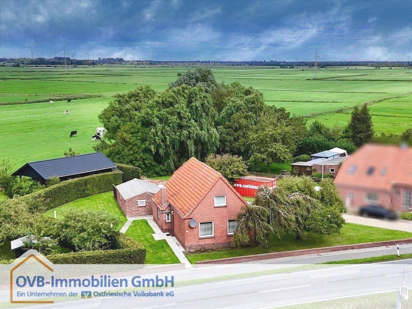 Sanierungsbedürftiges Einfamilienhaus direkt an der Ems in Moormerland-Terborg, 26802 Moormerland