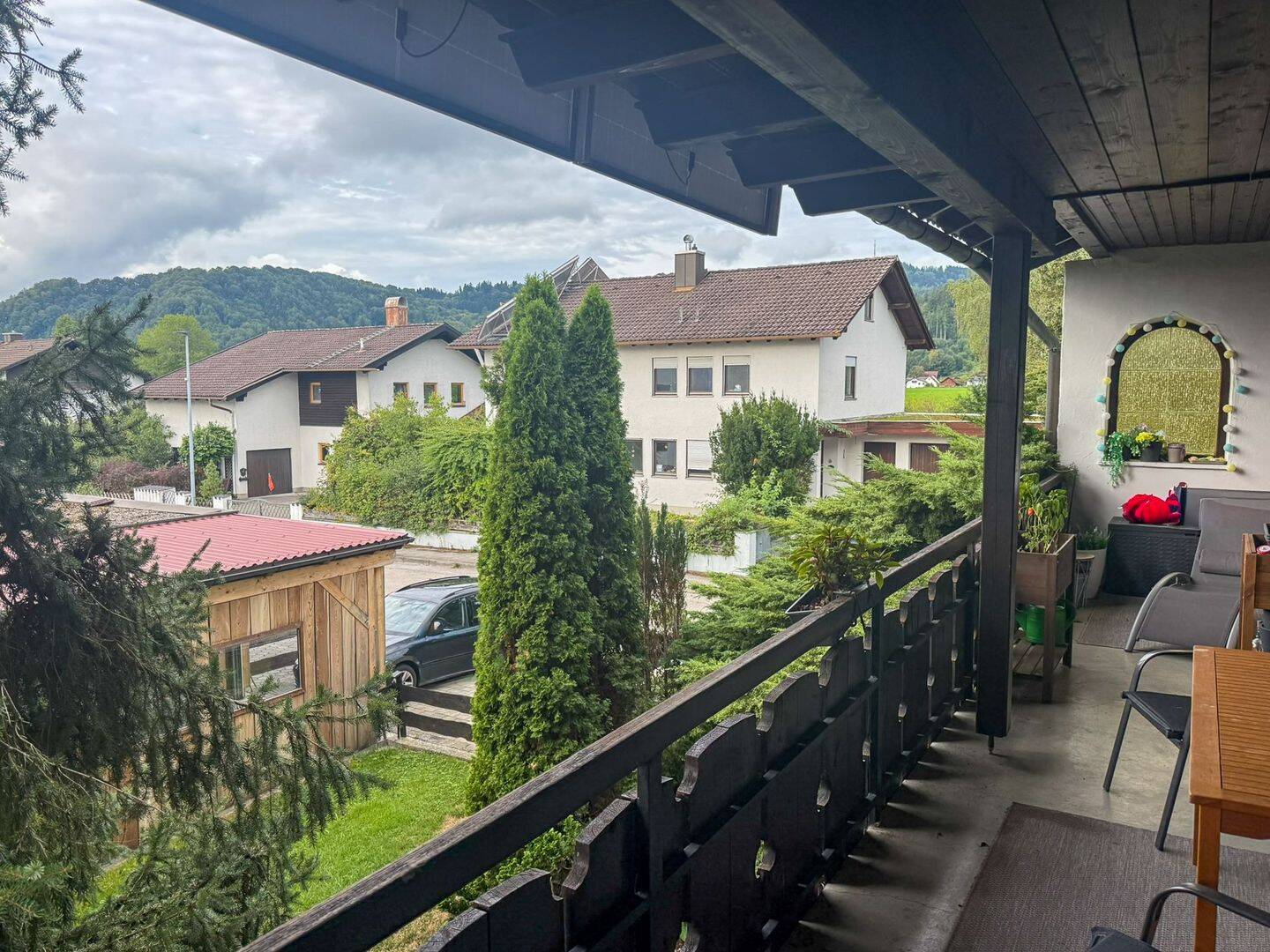Geräumige 4 Zimmer Wohnung im 1. Obergeschoss eines Dreifamilienhauses, 82380 Peißenberg