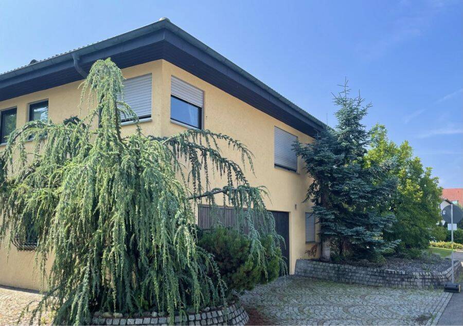 Provisionsfrei* Einfamilienhaus mit Einliegerwohnung.  Provisionsfrei, 88255 Baienfurt