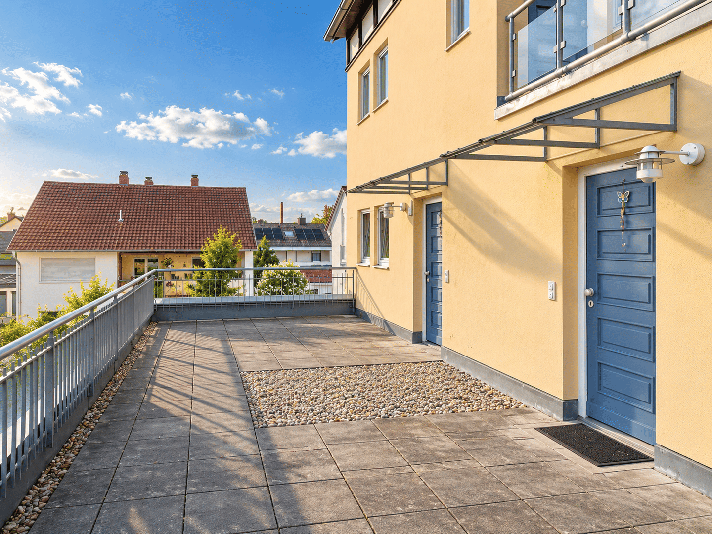 *Attraktive 2-Zimmer-Wohnung mit Dachterrasse im Straubinger Süden*, 94315 Straubing