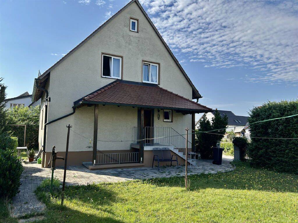 Ruhige Lage, viel Garten, sofort verfügbar!, 84032 Altdorf (Industriegebiet Wolfgang)