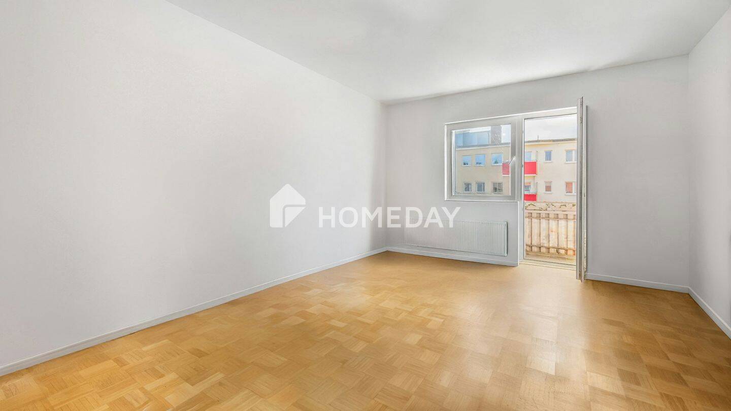 Sofort bezugsfrei! Sanierte Drei-Zimmer-Wohnung mit Balkon, Einbauküche und Keller, 13347 Berlin (Mitte Gesundbrunnen Wedding)