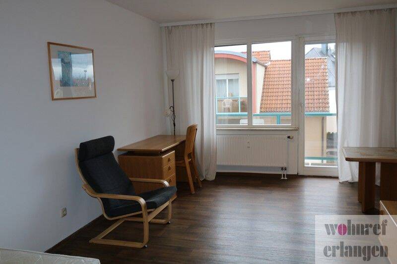 Hübsches 1 Zimmer Apartment in zentraler, 91058 Erlangen (Bruck Eltersdorf Erlangen-Süd Sebaldussiedlung Tennenlohe)