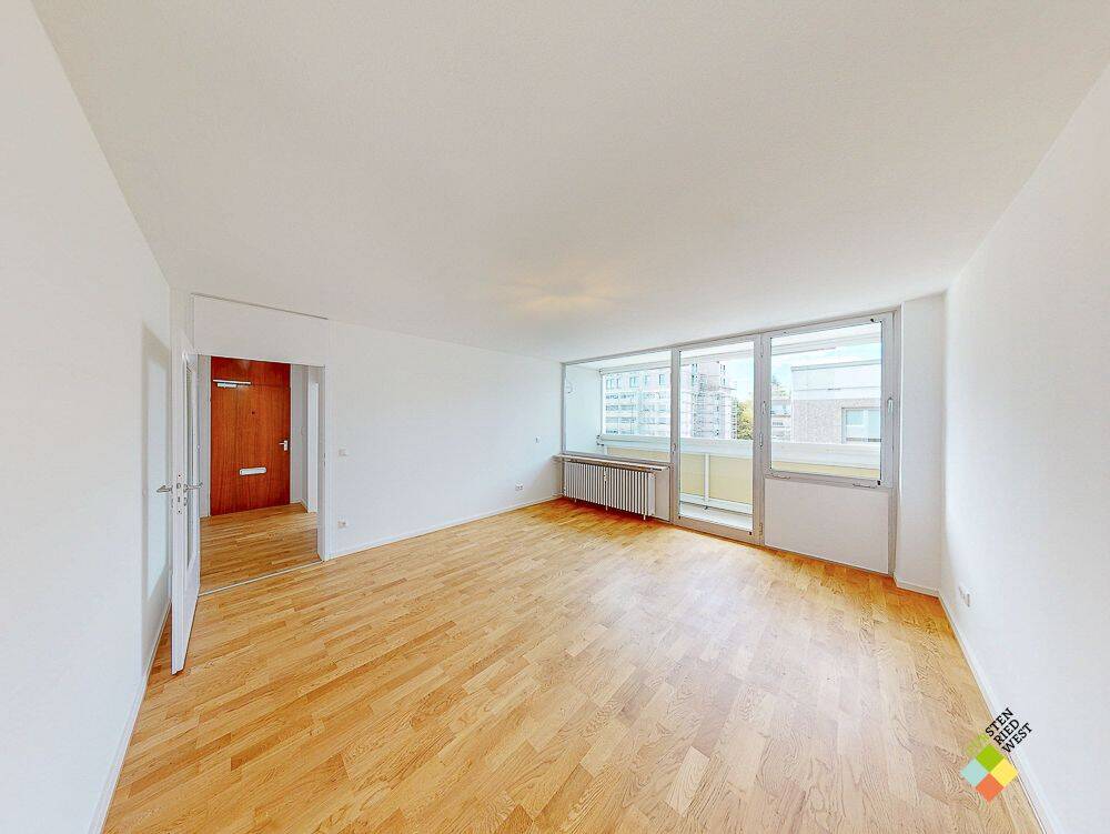 Familienfreundliche 3-Zimmer-Wohnung mit Balkon, 81475 München (Thalk. Obersendl.-Forsten-Fürstenr.-Solln)