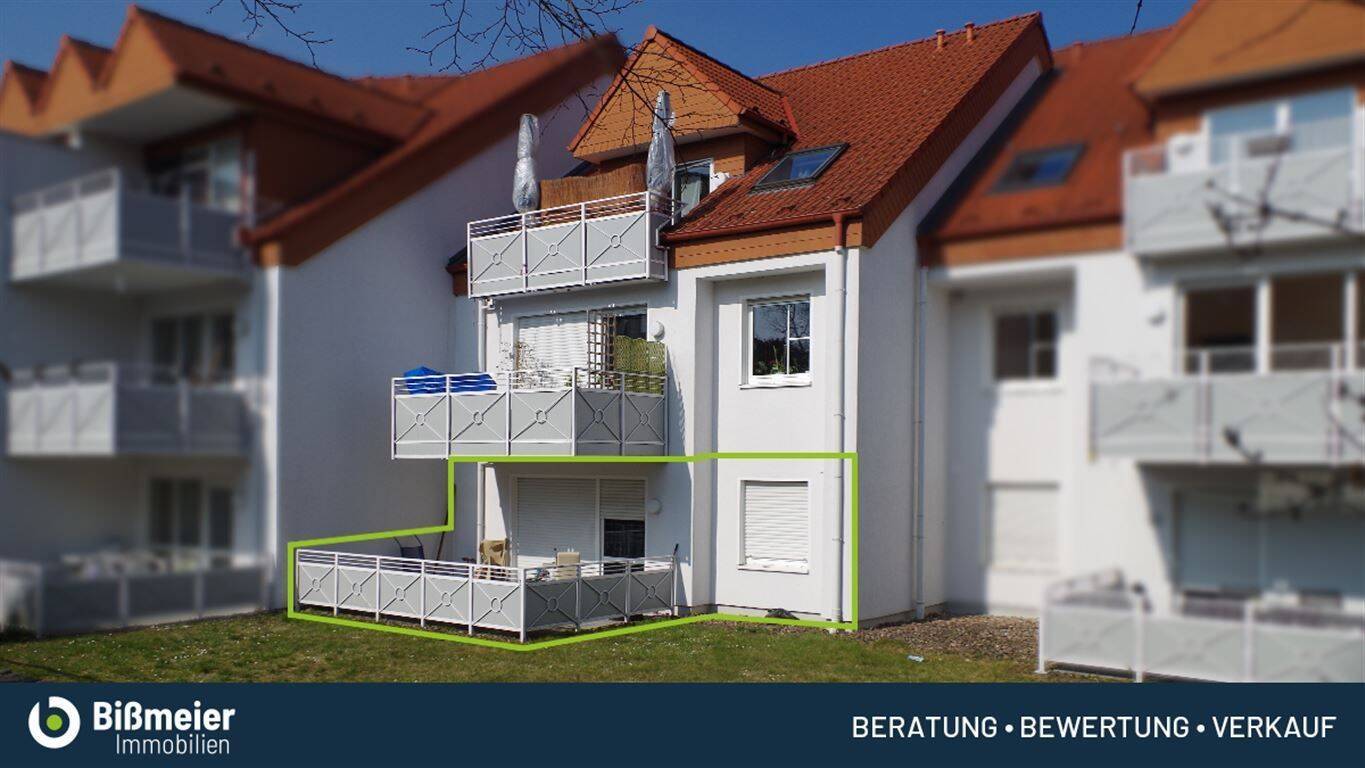Erdgeschosswohnung mit Terrasse & Garten, 32120 Hiddenhausen