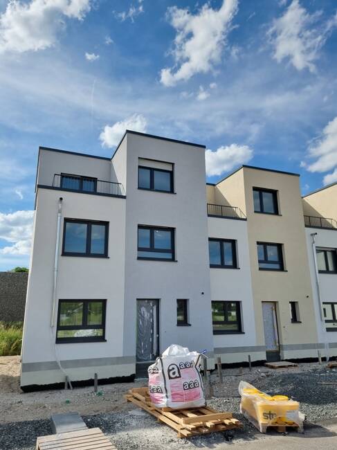 *AKTION* – 6-Zimmer Eckhaus, Dachterrasse + sonniger Garten, sofort verfügbar. Hessengeld* gecheckt?, 63456 Hanau