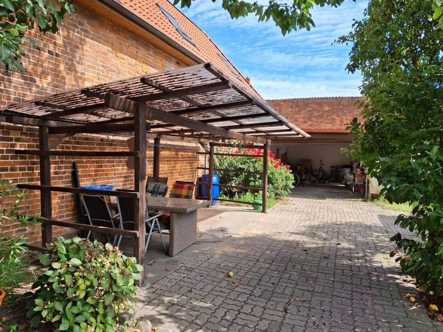 Attraktives Mehrfamilienhaus, 19230 Alt Zachun
