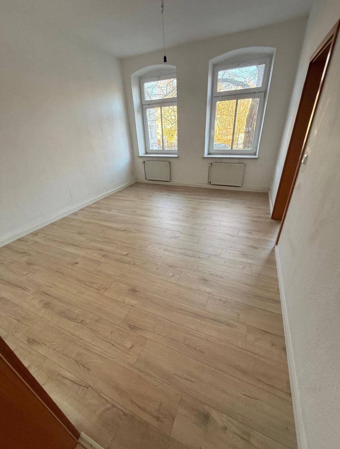Sofort beziehbare Zwei-Zimmer Wohnung, 7545 Gera (Bieblach Innenstadt Ostviertel Pforten Untermhaus)