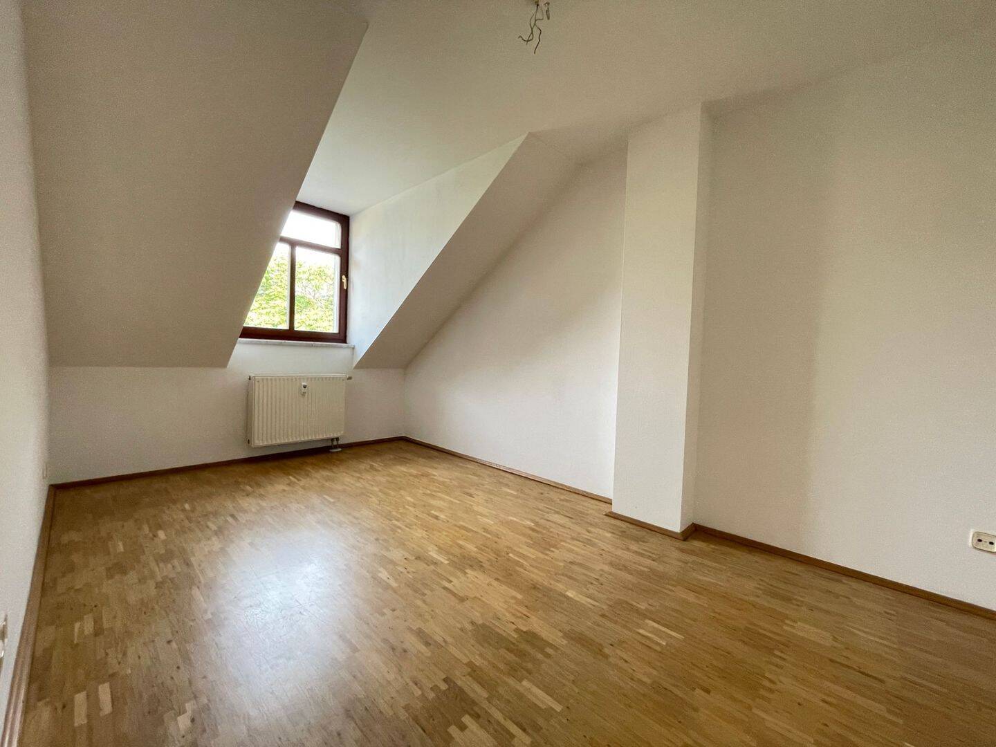 Familie für gemütlichen Dachgeschosstraum gesucht!, 1099 Dresden