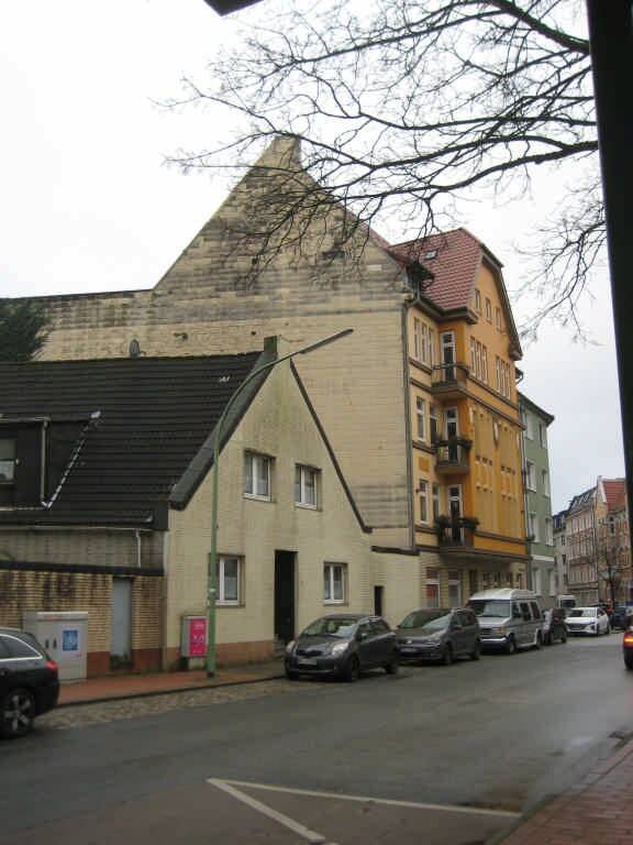 Helle Dachgeschoß-Maisonettewohnung, 27580 Bremerhaven (Lehe Speckenbüttel Weddewarden Überseehafen)