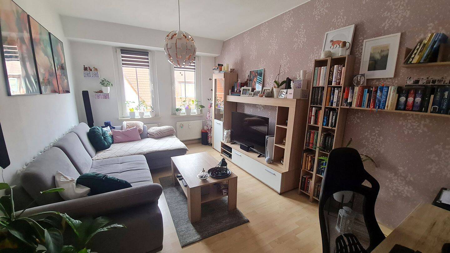 2-Raum-Dachgeschosswohnung mit EBK, 6217 Merseburg