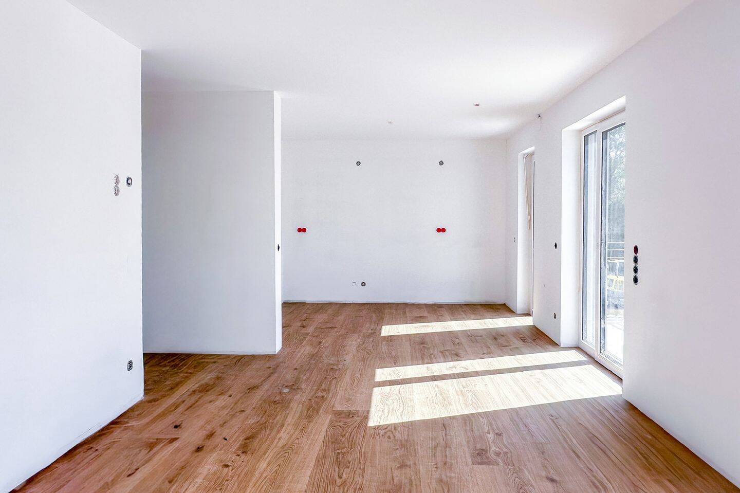 AIGNER – Neubau: Großzügige und helle 3-Zimmer Wohnung mit Balkon!