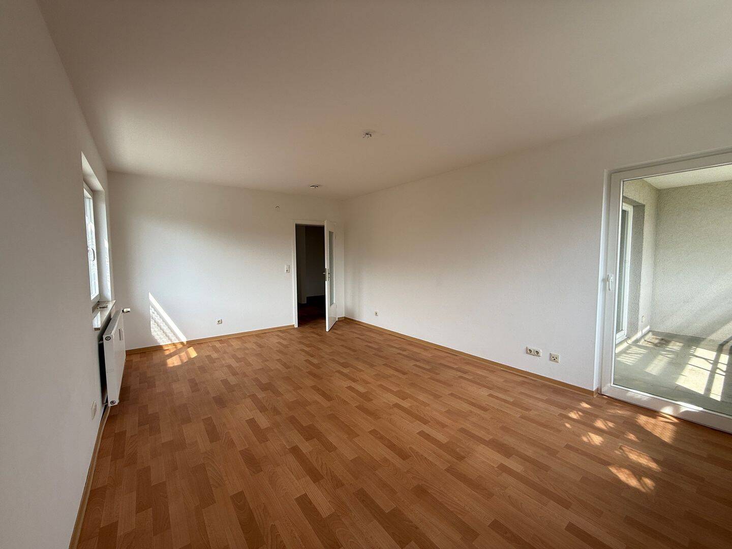 Attraktive 2 ZKB-Wohnung in Baunatal-Altenbauna, 34225 Baunatal