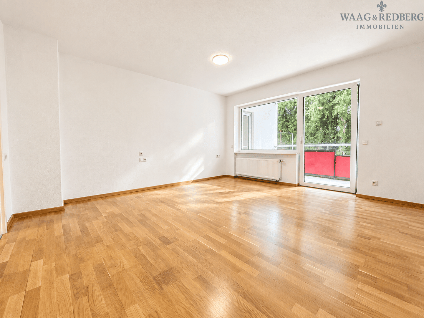Sofort bezugsfrei! Gepflegte 3 Zimmer mit Südbalkon, 70374 Stuttgart (Bad Cannstatt Sommerrain)
