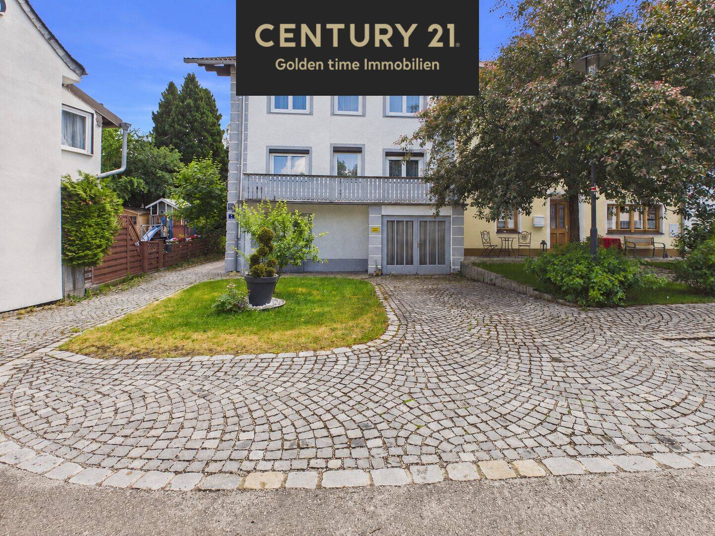 ***Wohnung gesucht, Haus gefunden!*** 240 m² Wohnfläche zum umbauen., 83342 Tacherting