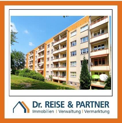Die gute Adresse! – Frisch renovierte 3-R-Wohnung mit Tageslichtbad & Balkon!, 6295 Eisleben