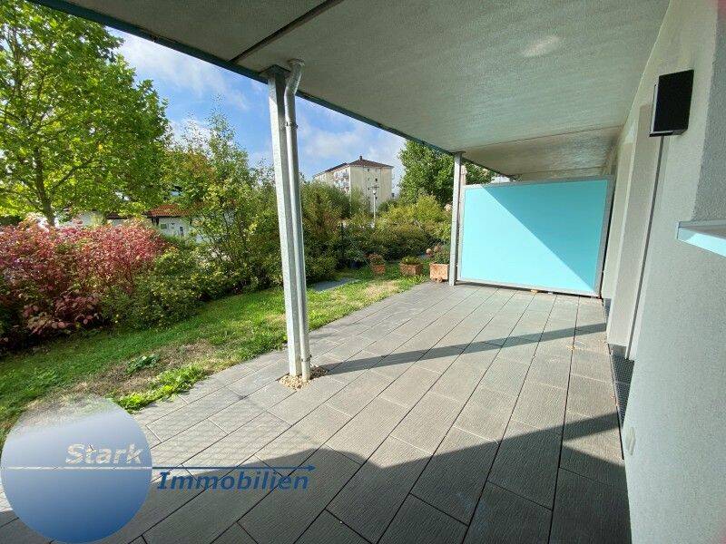 Stark! Sehr schöne moderne 2 Raum Wohnung mit Balkon und EBK!, 95032 Hof (Eppenreuth Innenstadt Pirk)