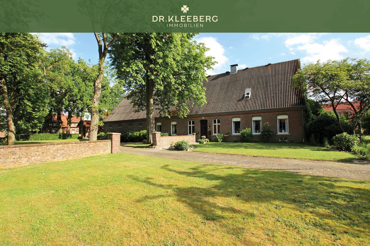 Dorfprägender Resthof mit Charme und großem Entwicklungspotenzial im Herzen von Gimbte, 48268 Greven