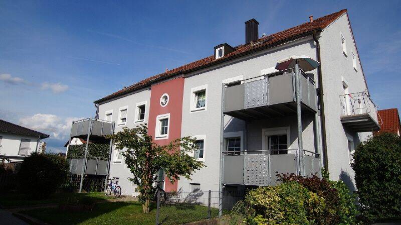 Schöne 2 Zimmer-Dachgeschosswohnung in ruhiger Lage, 94315 Straubing