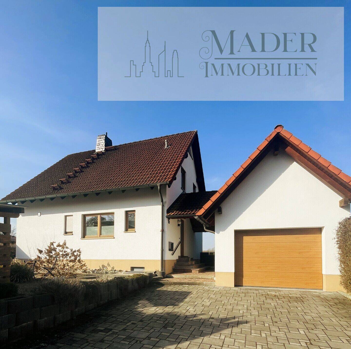 Saniertes Einfamilienhaus in begehrter Lage, 96342 Stockheim