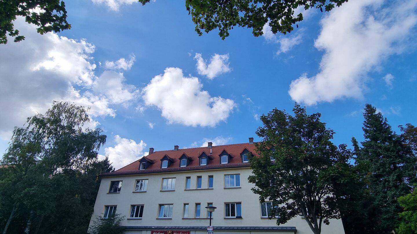 Ihre neue individuelle Maisonettwohnung mit Tageslichtbad., 1219 Dresden