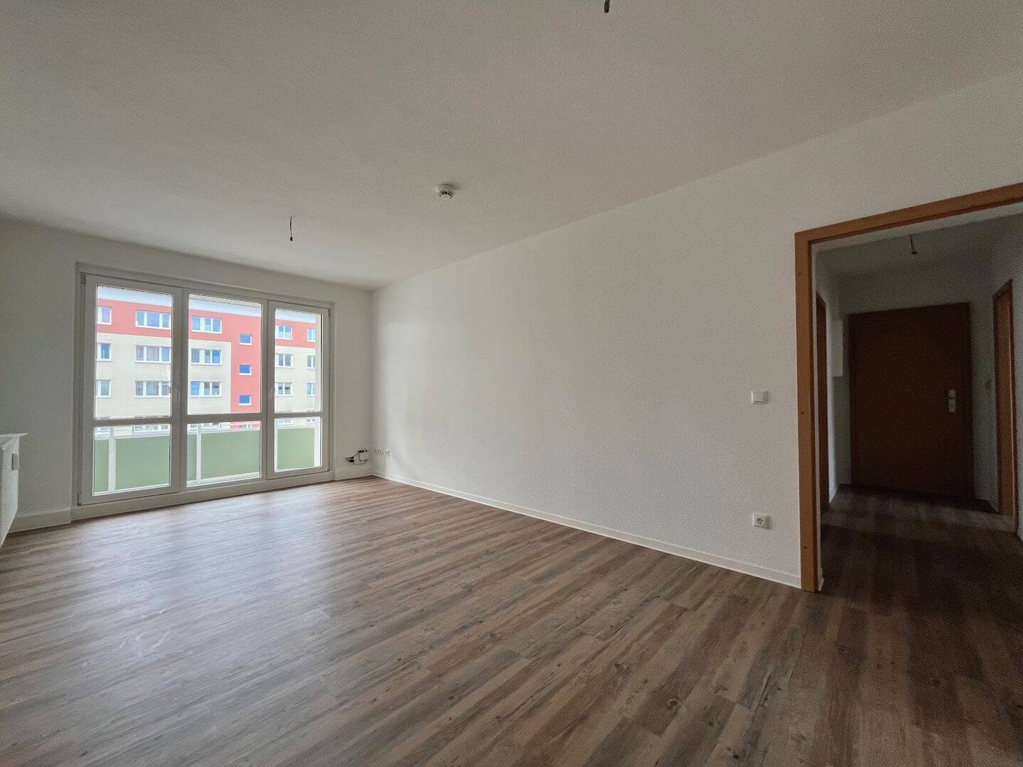 Bezugsfertige 3-Raum-Wohnung!, 15890 Eisenhüttenstadt