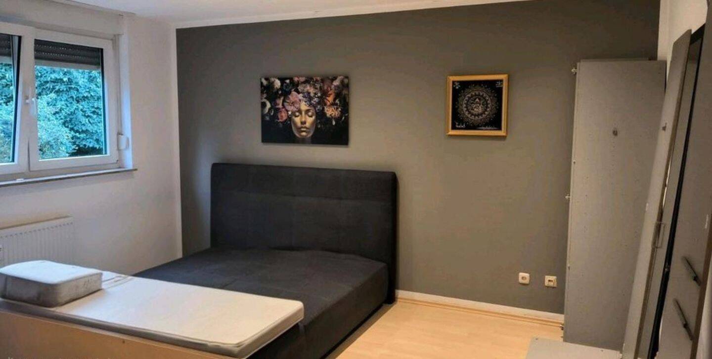 4,5 Zimmer Wohnung in ruhiger Lage 2 OG, 47179 Duisburg (Aldenrade Alt-Walsum Fahrn Vierlinden Wehofen)