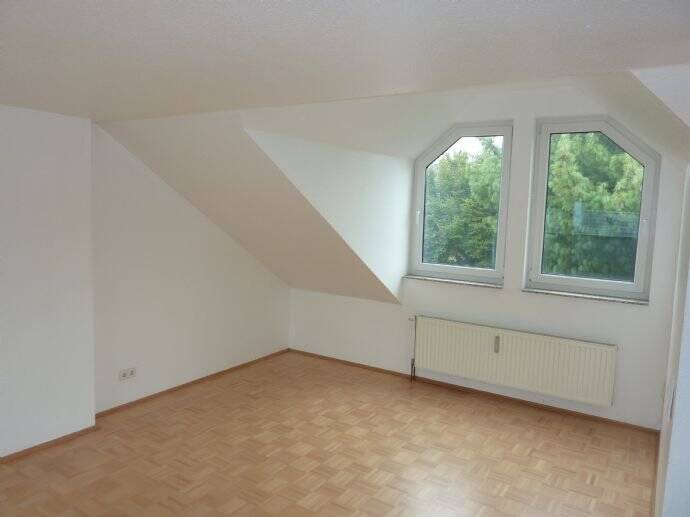 Bo.-Altenbochum; Für Singles u. Paare: 3-Zi.-Whg. m. Grünblick, Loggia u. Tageslicht-Wannenbad, 44803 Bochum (Altenbochum Laer Wiemelhausen)