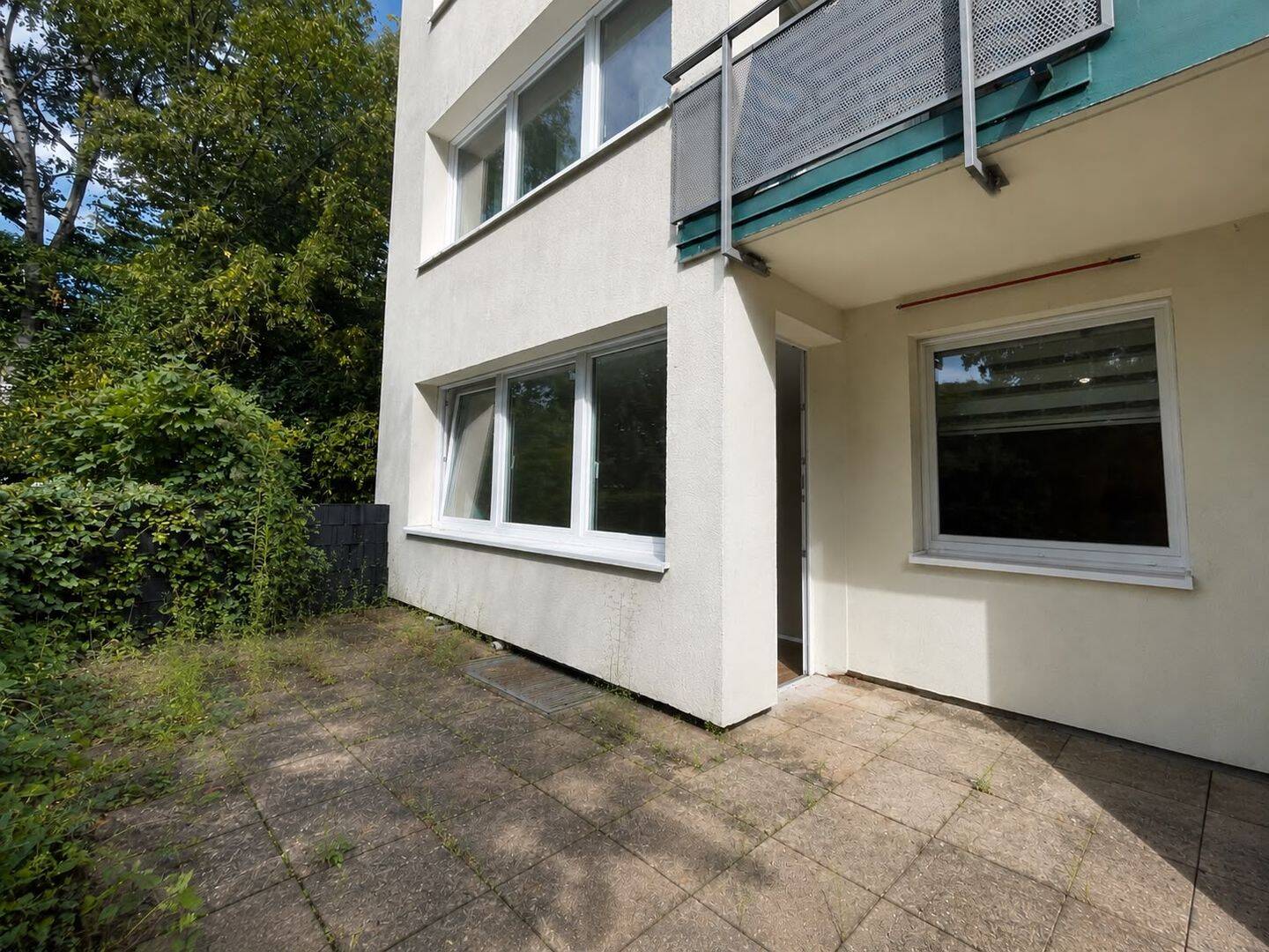 Kernsaniert & großzügige 3-Zimmer Erdgeschoßwohnung auf ca.82 m² mit Terrasse in HH-Horn zu vermieten!, 22119 Hamburg (Mitte Billstedt Horn)