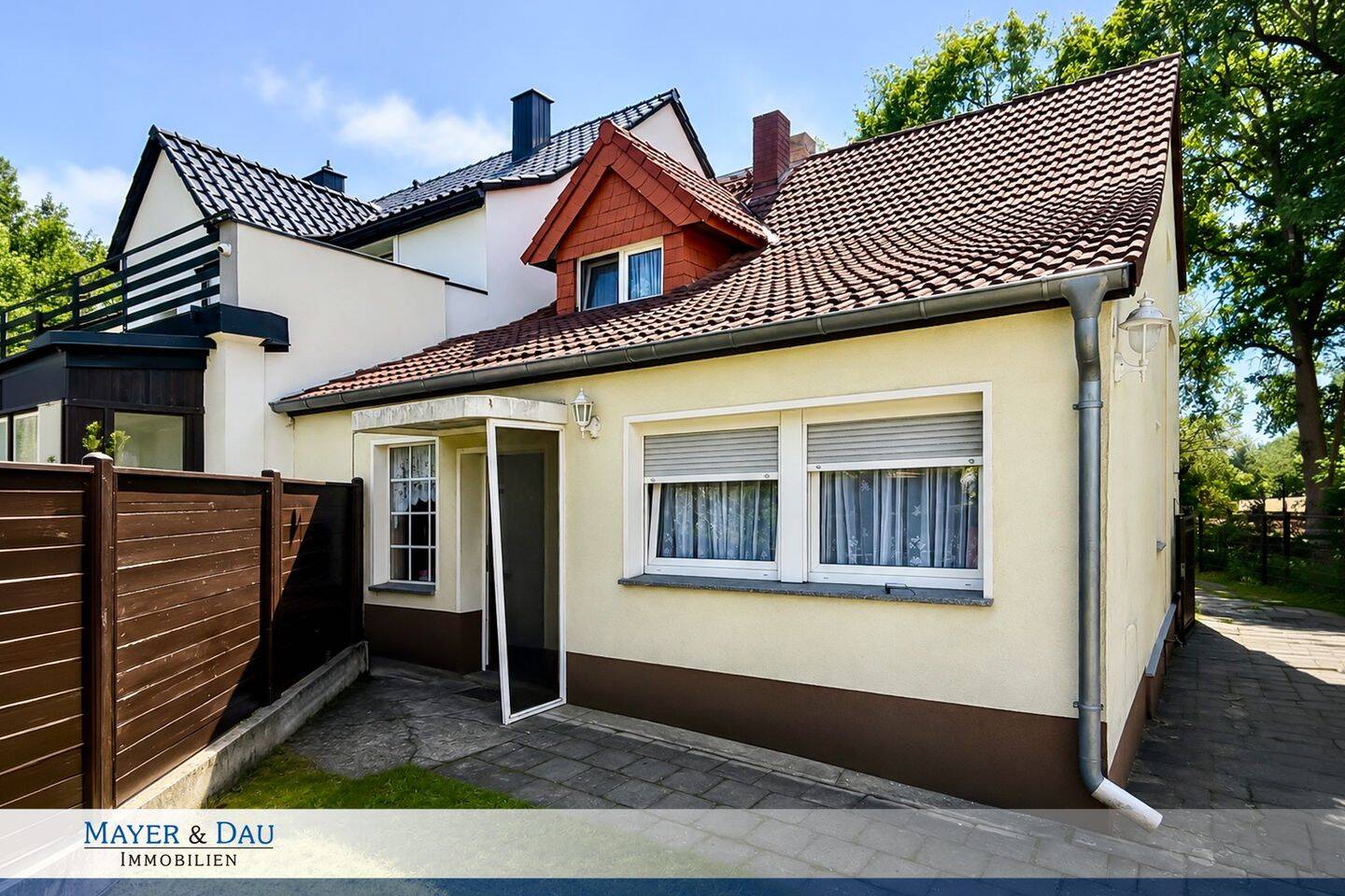 Modernisierungsbedürftiges Einfamilienhaus mit großem Grundstück vor den Toren Berlins! Obj. 10198, 15378 Rüdersdorf bei Berlin