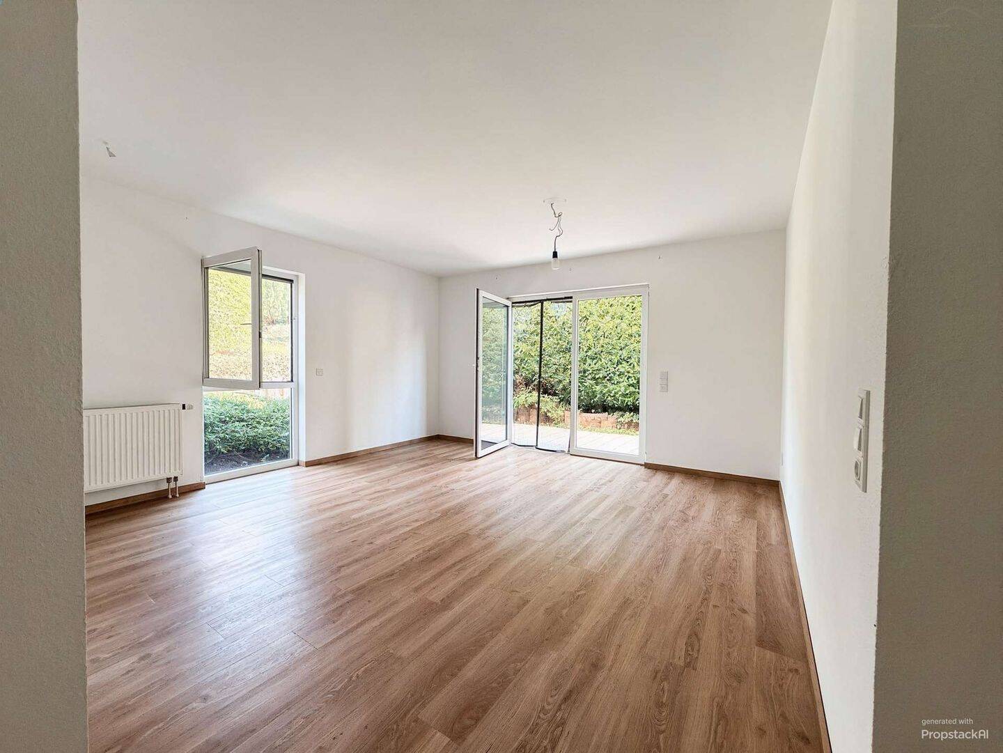 BARRIEREFREI IN BAD KÖNIG – 2-Zimmer Wohnung mit kleiner Terrasse, 64732 Bad König