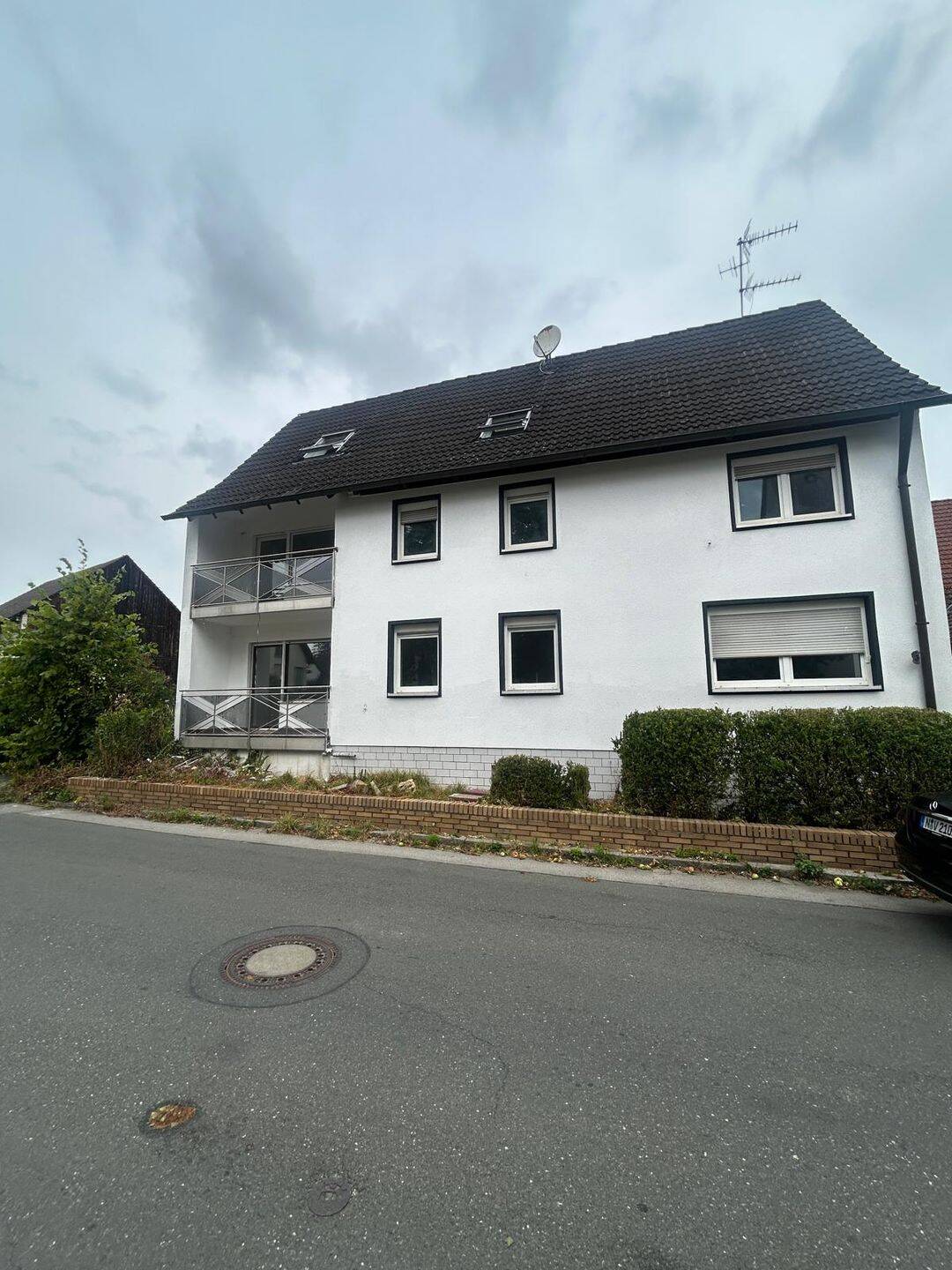 Exquisite und kernsanierte Wohnung in angenehmer Lage*, 90559 Burgthann