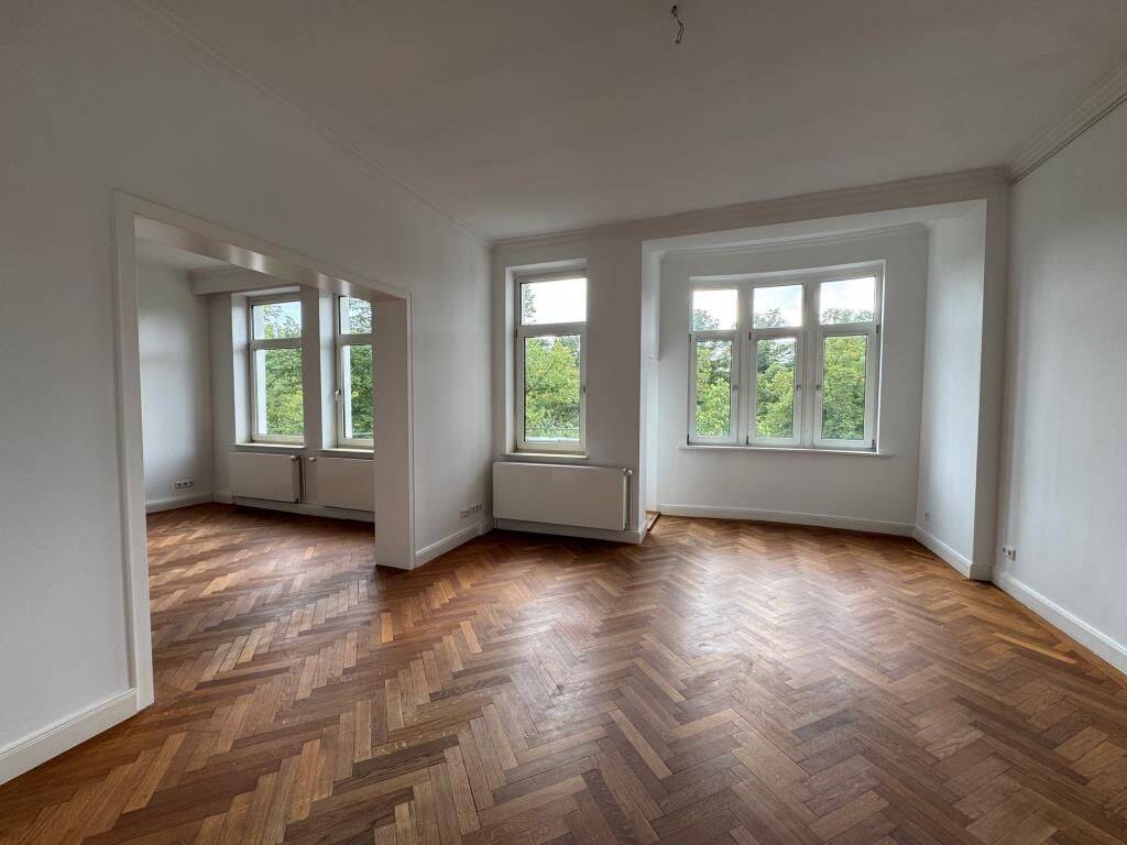 „Altbauklassiker Südstadt – 105 m², Fischgrätparkett, Terrazzoboden und zwei Balkone mit Grünblick“, 30173 Hannover