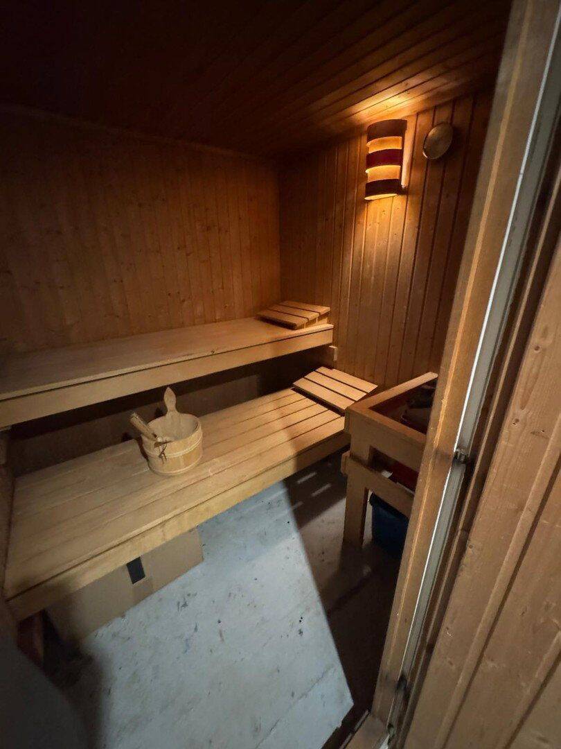 Gepflegtes Reihenmittelhaus mit Wintergarten, Sauna und schönem Garten in ruhiger Wohnlage, 56564 Neuwied