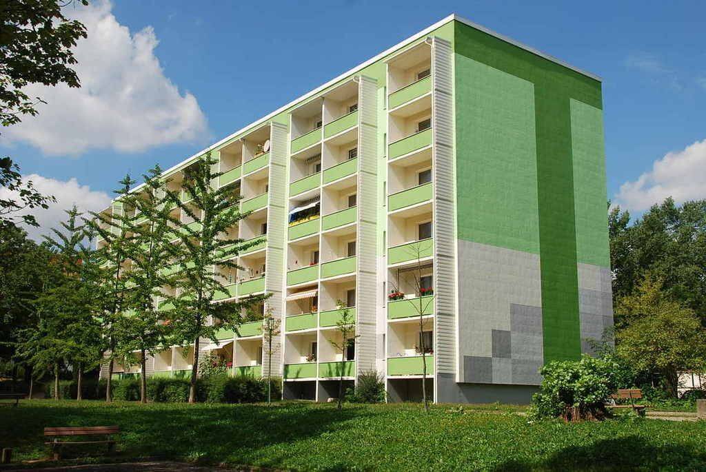 2-Raum-Wohnung mit Balkon und offener Küche, 9122 Chemnitz (Hutholz Markersdorf Morgenleite Stelzendorf)