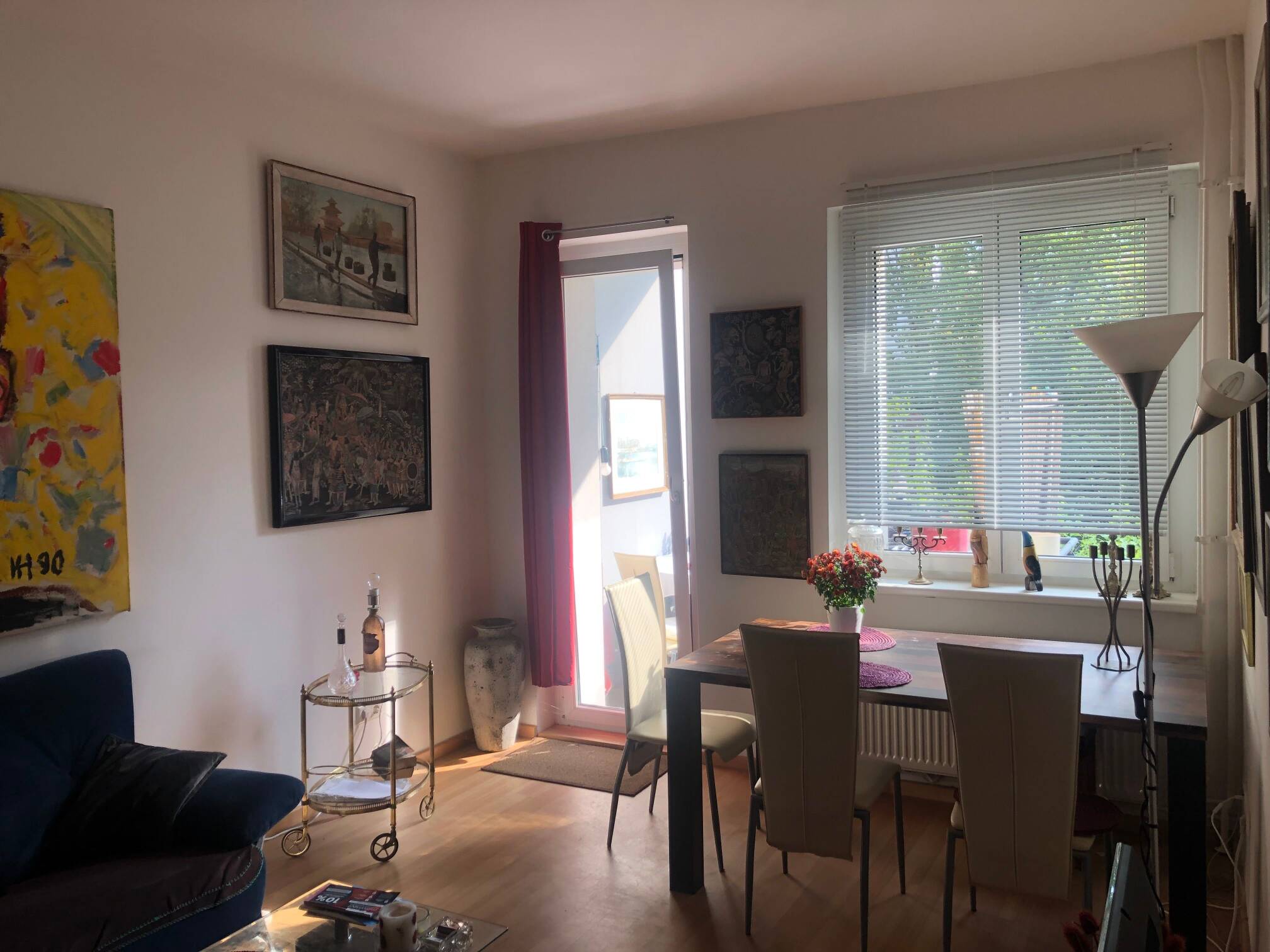 Helle schön möblierte 2 1/2 Zi. Wohnung ab Anfang Nov. für 6 Monate zu überlassen!, 10711 Berlin (Charlottenburg-Wilmersdorf Charlottenburg Grunewald Halensee Wilmersdorf)